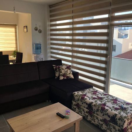 Reflex Apartment Spacious And Comfortable ニコシア エクステリア 写真