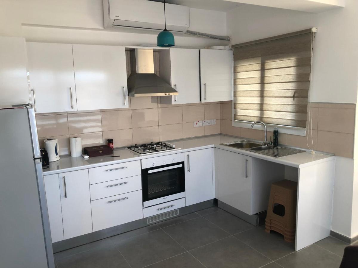 Reflex Apartment Spacious And Comfortable ニコシア エクステリア 写真